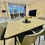 Ashfield 2 Bedroom Apt Bus&Train Shop Parking